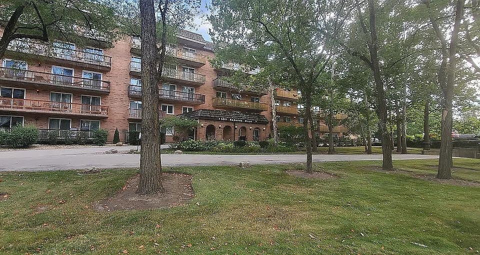 1st image of 500 Redondo Dr APT 108