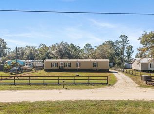 808 NE Robin Ln, Steinhatchee, FL 32359