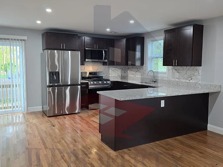 14-16 Alicant St #1 — Photo 6