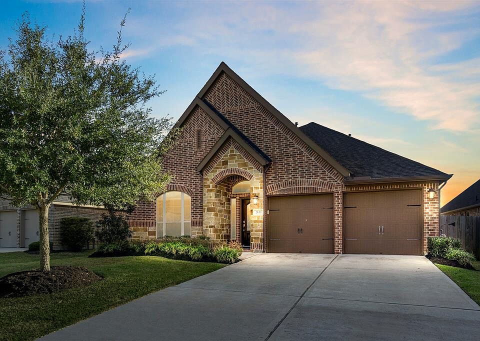 1st image of 2831 Rivermist Ln