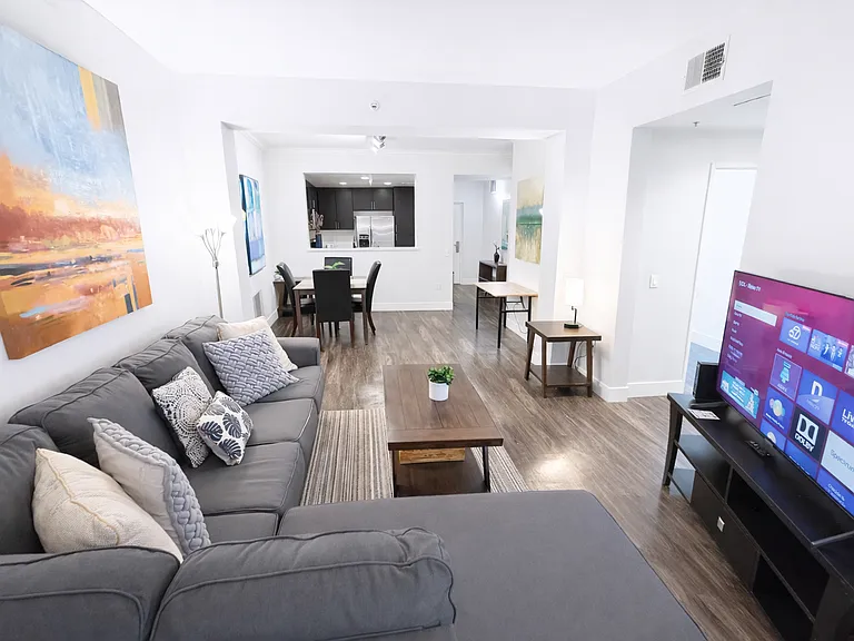 10740 Wilshire Blvd #125 — Photo 9