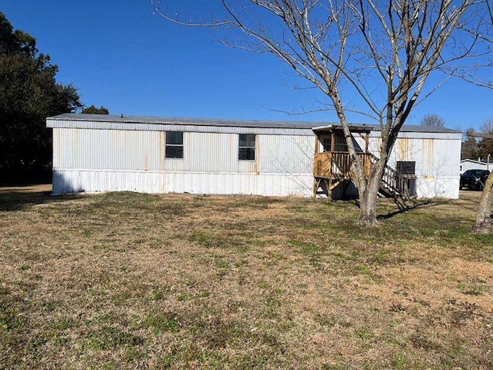 1st image of 885 William Vause Ln