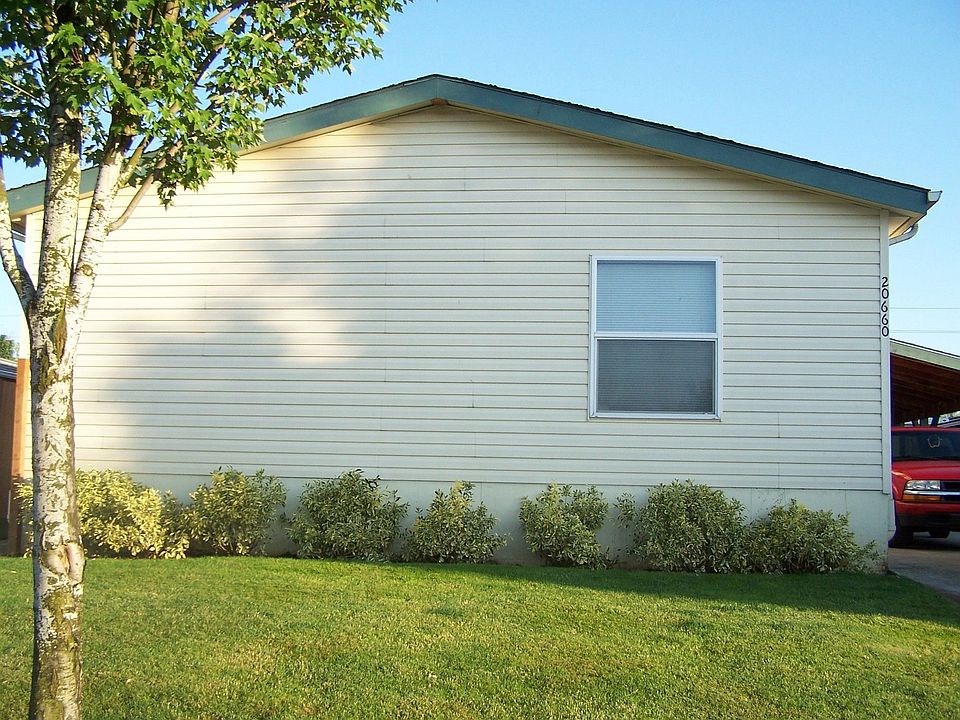 20660 N.E Skyview Dr