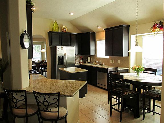 5th image of 21452 Hunter Hart Dr