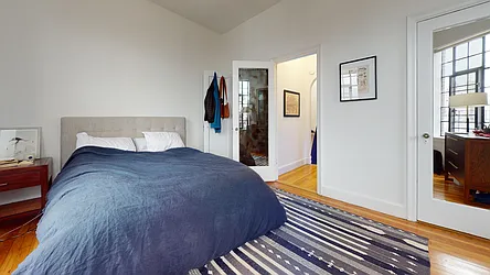 Rented by Bond New York