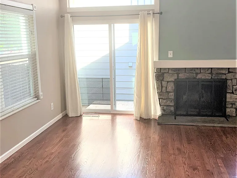 11998 E Cornell Cir — Photo 2