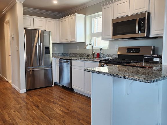 2nd image of 3093 Fearn Pl Floor 2