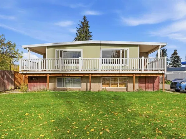 5114 Bowness Rd NW, Calgary, AB T3B 0C2