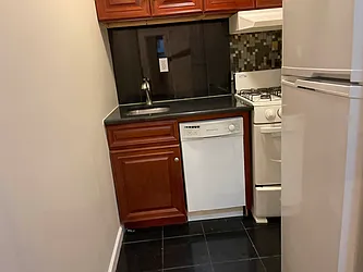 Rented by Eric Goodman Realty Corp
