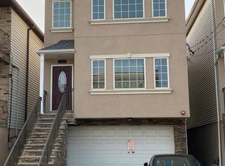 6825 Adams St #2, West New York, NJ 07093