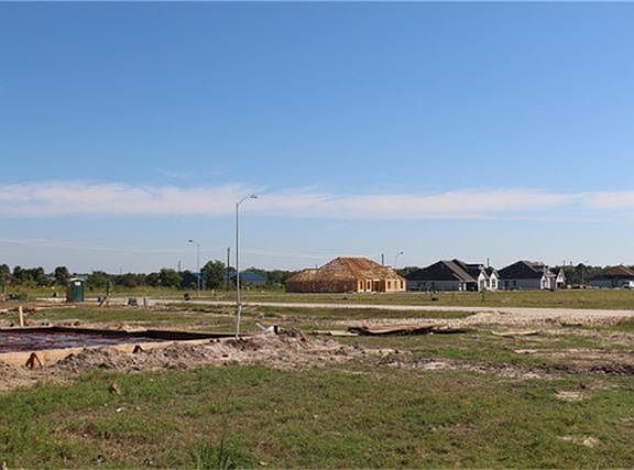 4th image of 4511 Clearwater Dr