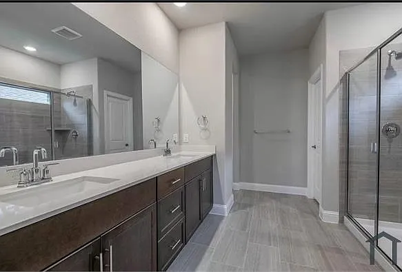 404 Dempsey Dr — Photo 16