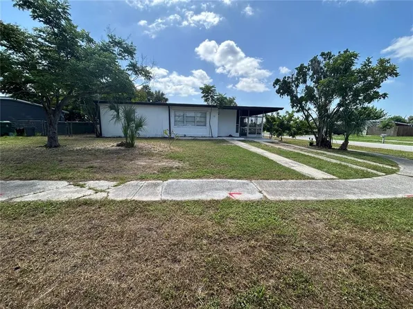 3140 CRESTWOOD DRIVE, PORT CHARLOTTE, FL 33952