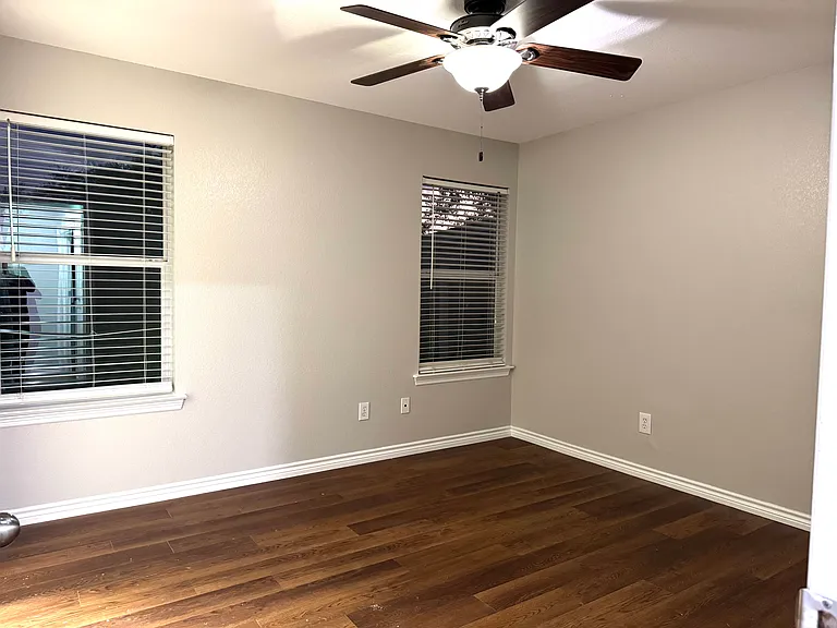 24127 Bar Kay Ln — Photo 13