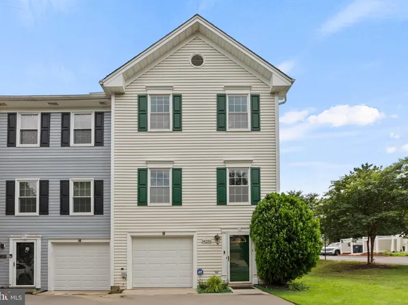 14255 Oxford Dr, Laurel, MD 20707