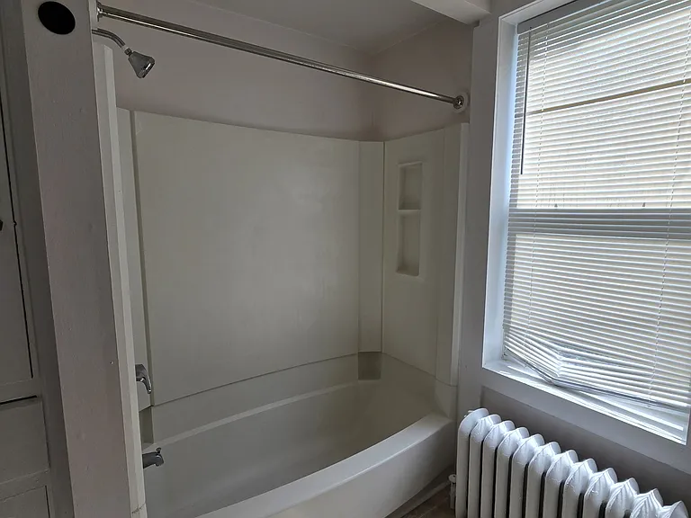 400 W Market St #2 — Photo 6