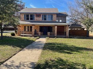 1527 Mackenzie St, San Angelo, TX 76901