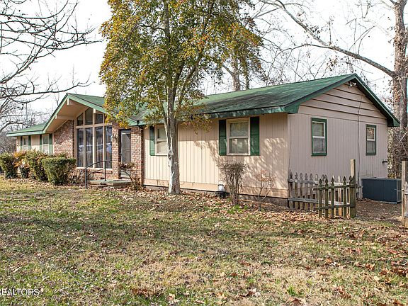 4th image of 10607 Diane Dr