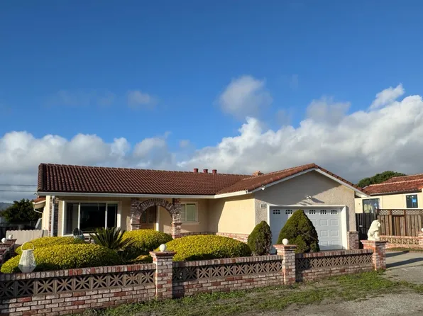 651 Spruce St, Half Moon Bay, CA 94019