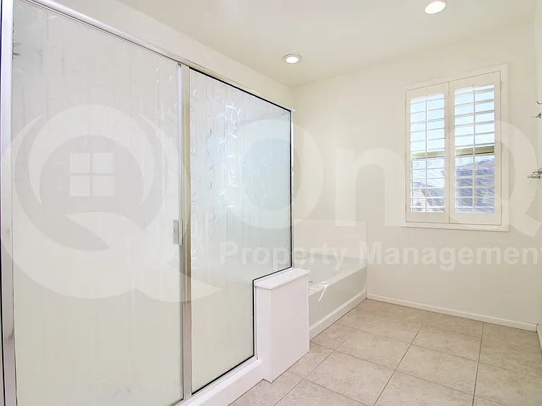 241 E Wisteria Dr — Photo 19