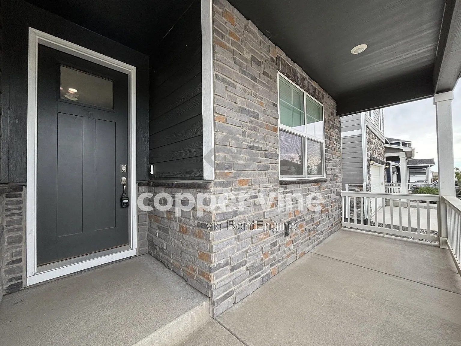 4 bed, 2.0 bath, 1781 sqft, $2,845 — Photo 2