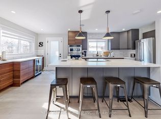 646 Simcoe Rd, Bradford West Gwillimbury, ON L3Z4A9