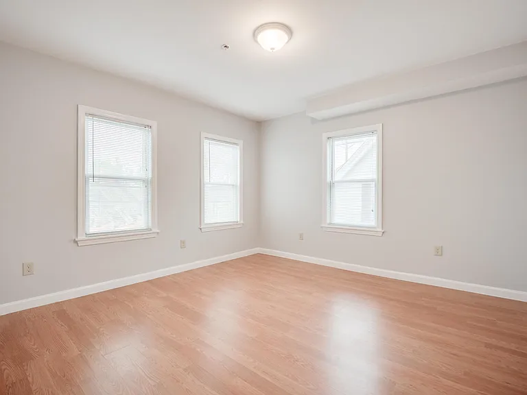 148 Brook Rd #2 — Photo 14