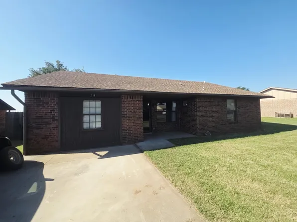 219 Versailles Ave, Garber, OK 73738