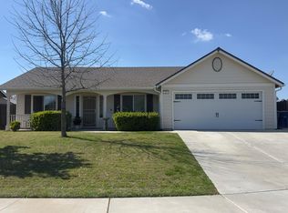 53 Dalton Ave, Sanger, CA 93657