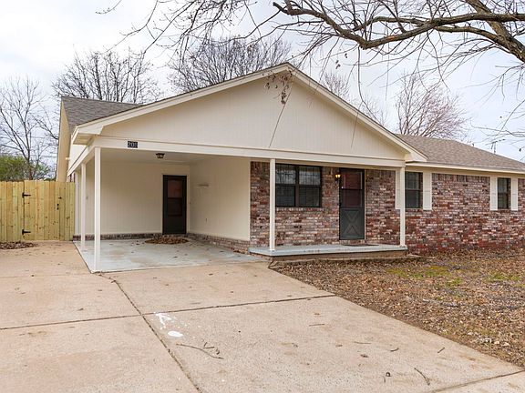 2nd image of 205 Joy Dr