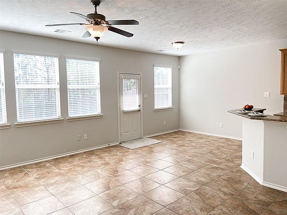 5th image of 27 Whitekirk Pl