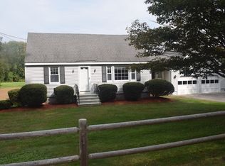 20 Rollins St, Groveland, MA 01834