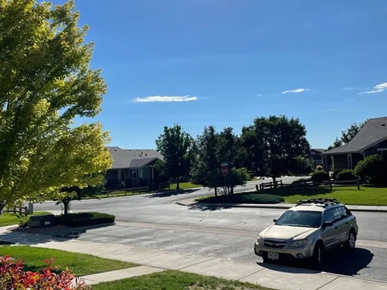 335 Carina Cir #106 — Photo 35