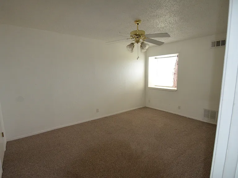 5006 W Gate Blvd #104 — Photo 7
