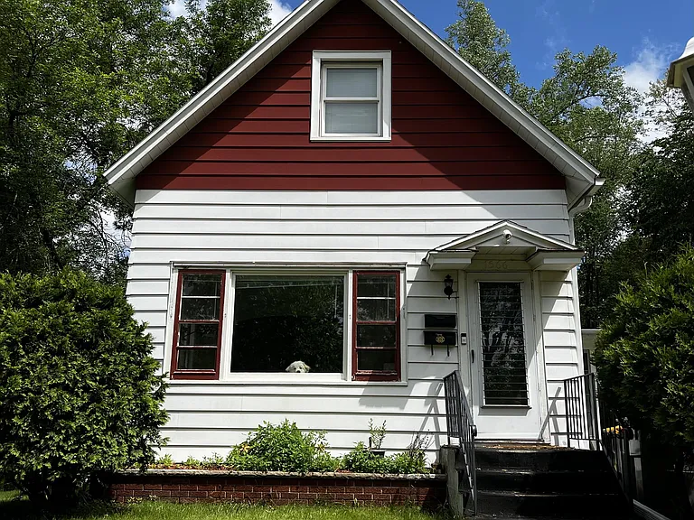 1566 E Madison St #A — Photo 17