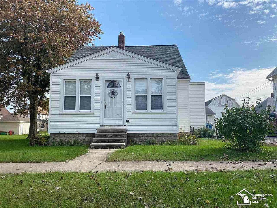 12732 Matthews St, Carleton, MI 48117 Zillow