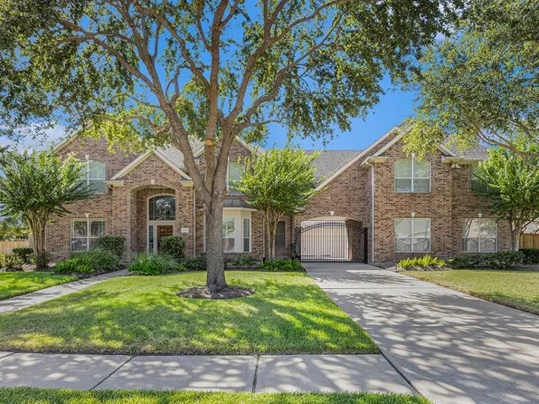 11403 Garden Shadows Lane, Cypress, TX 77433