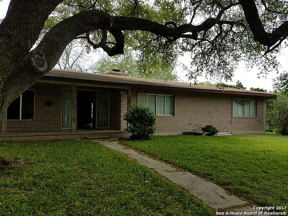 2nd image of 2643 Minnetonka St