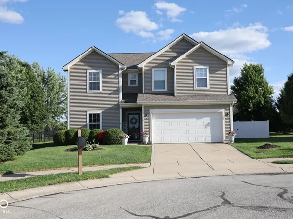16910 Brigg Ct, Westfield, IN 46074