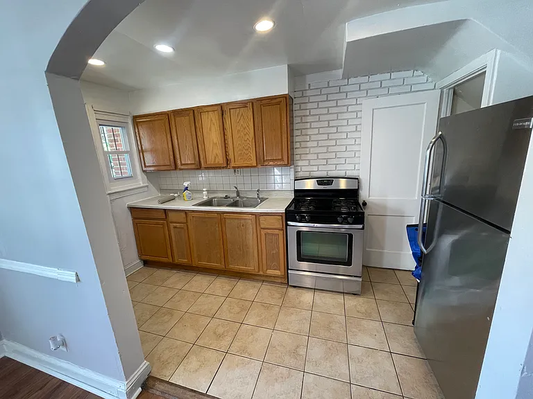 2203 U Pl SE — Photo 6