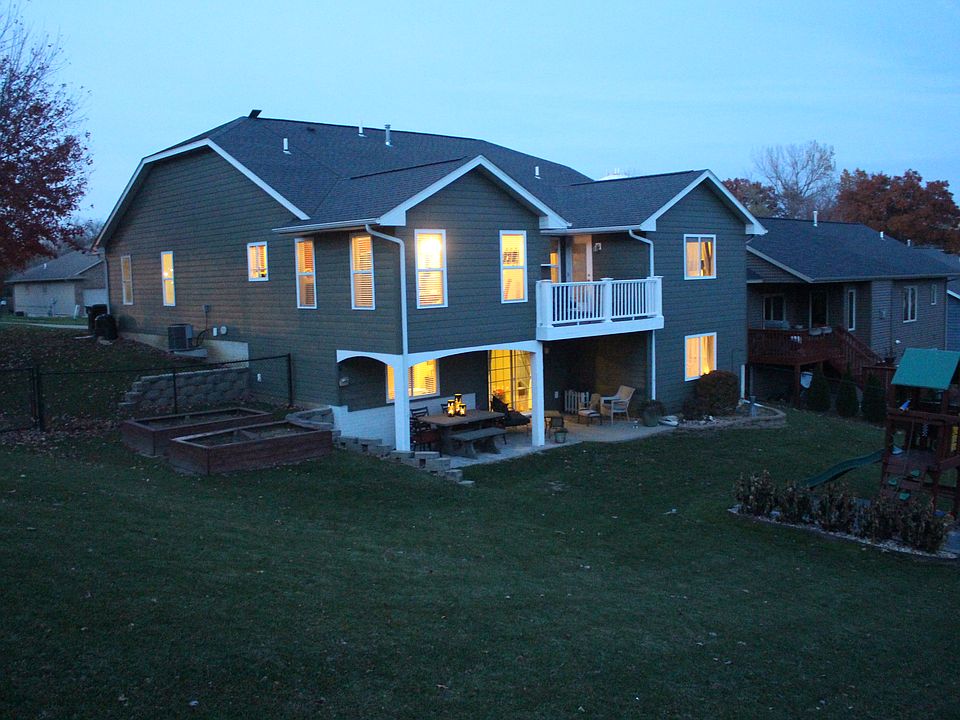 1198 9th St, Coralville, IA 52241 Zillow