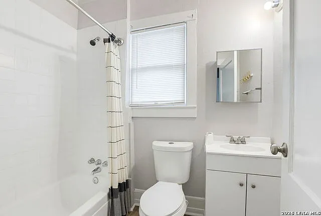 1307 Kayton Ave — Photo 17