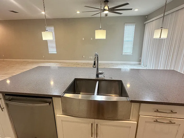 534 Lake Wildmere Cv — Photo 7