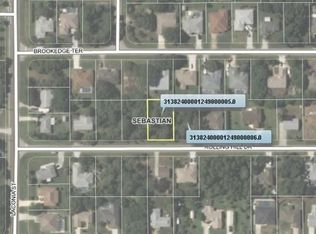 789 Rolling Hill Dr, Sebastian, FL 32958