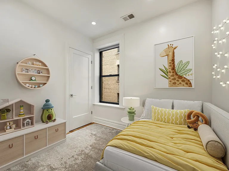 170 W 75th St #3B — Photo 9