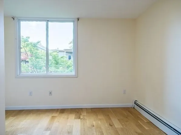 331 Harvard St, Cambridge, MA