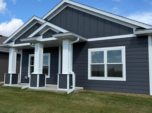 1400 Prairie Pl NW, Kasson, MN 55944