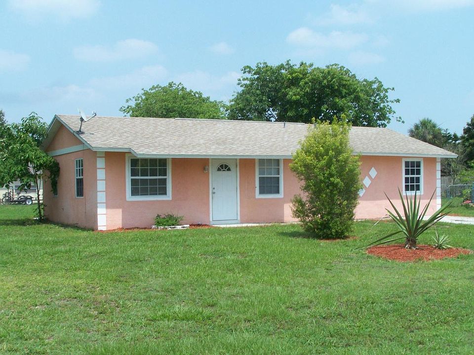 1st image of 310 Schoolside Dr