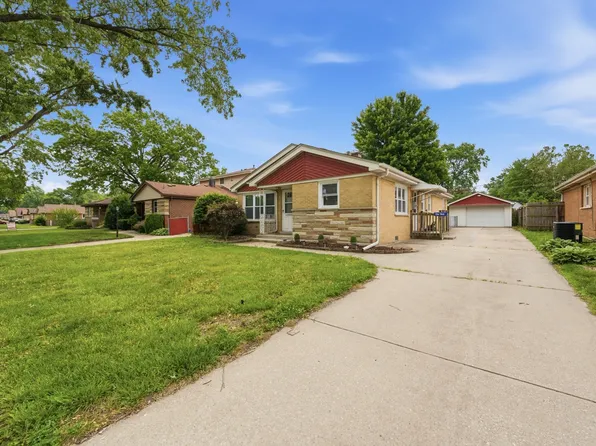 3861 153rd Pl, Midlothian, IL 60445