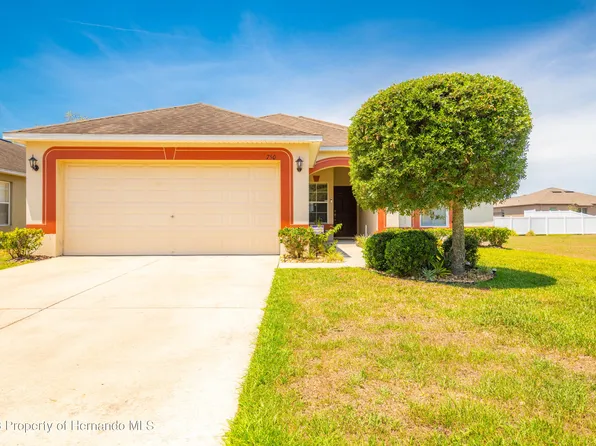 750 Winthrop Dr, Spring Hill, FL 34609